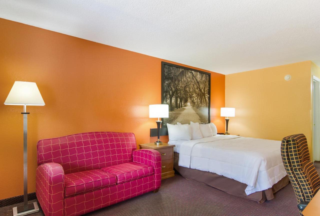 Americas Best Value Inn Darien Kültér fotó